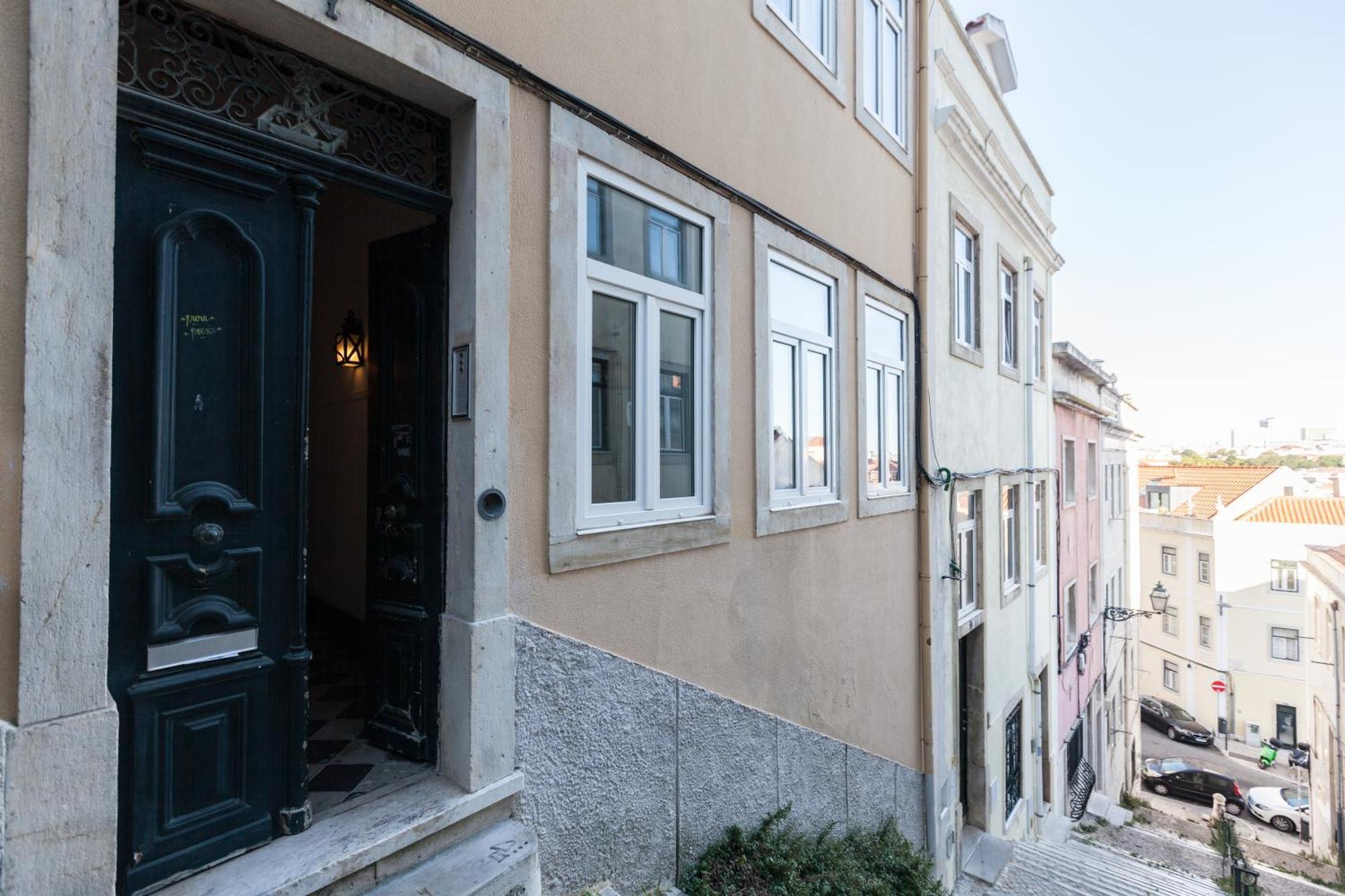 Flh Graca Charming Duplex With Small Pool Lisboa Eksteriør billede